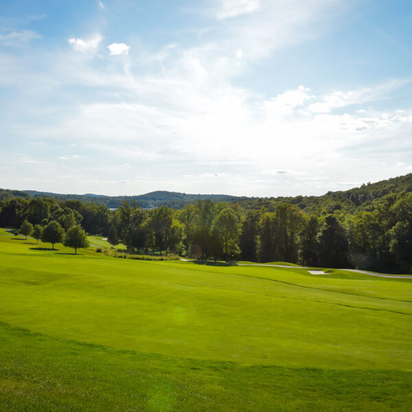 Hole 15 - Bear Tracks at SkyView Golf Club in New Jersey.