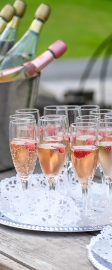 Pink champagne on ice on tray for event at SkyView Golf Club in New Jersey.